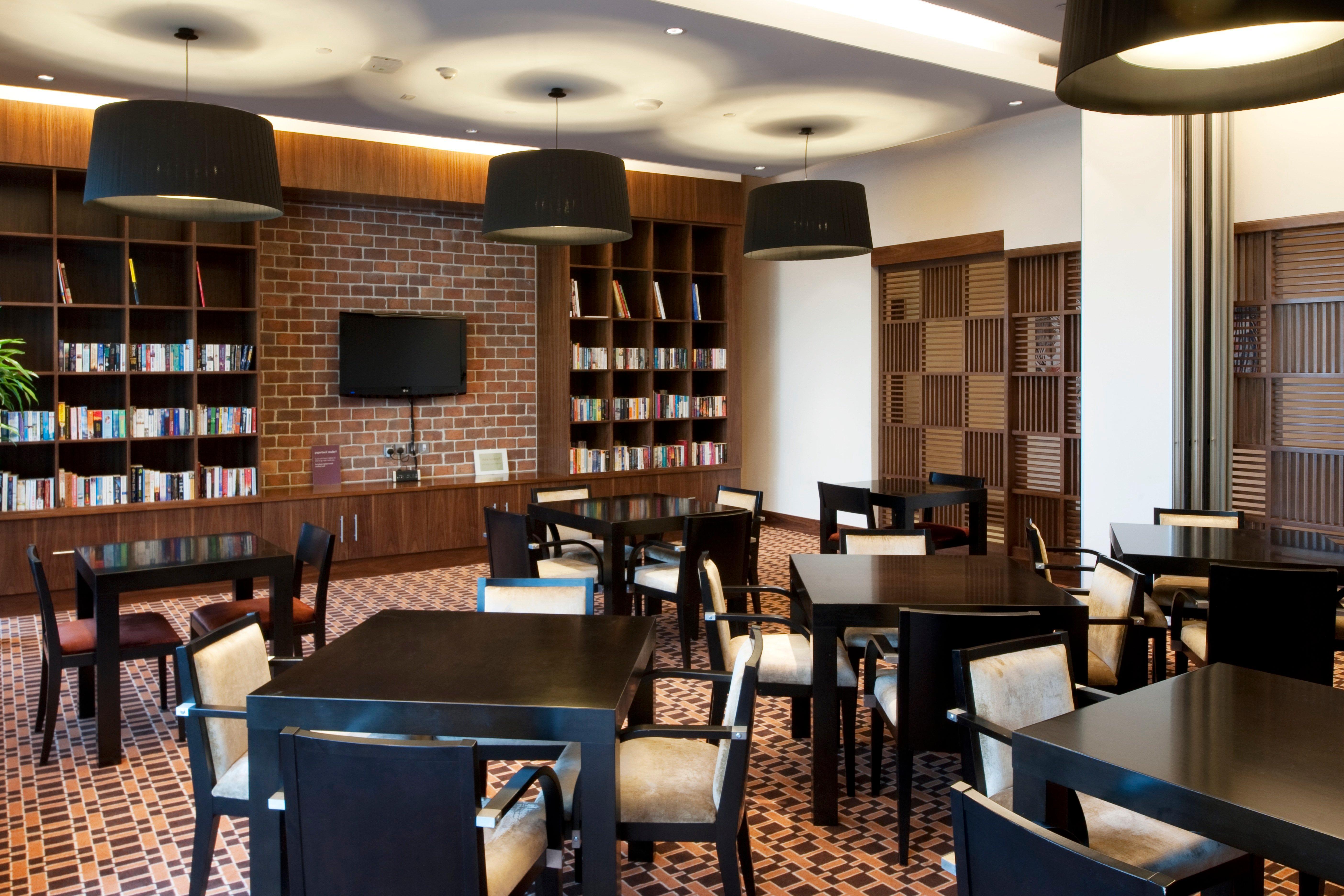 Staybridge Suites Yas Island Abu Dhabi, An Ihg Hotel מסעדה תמונה
